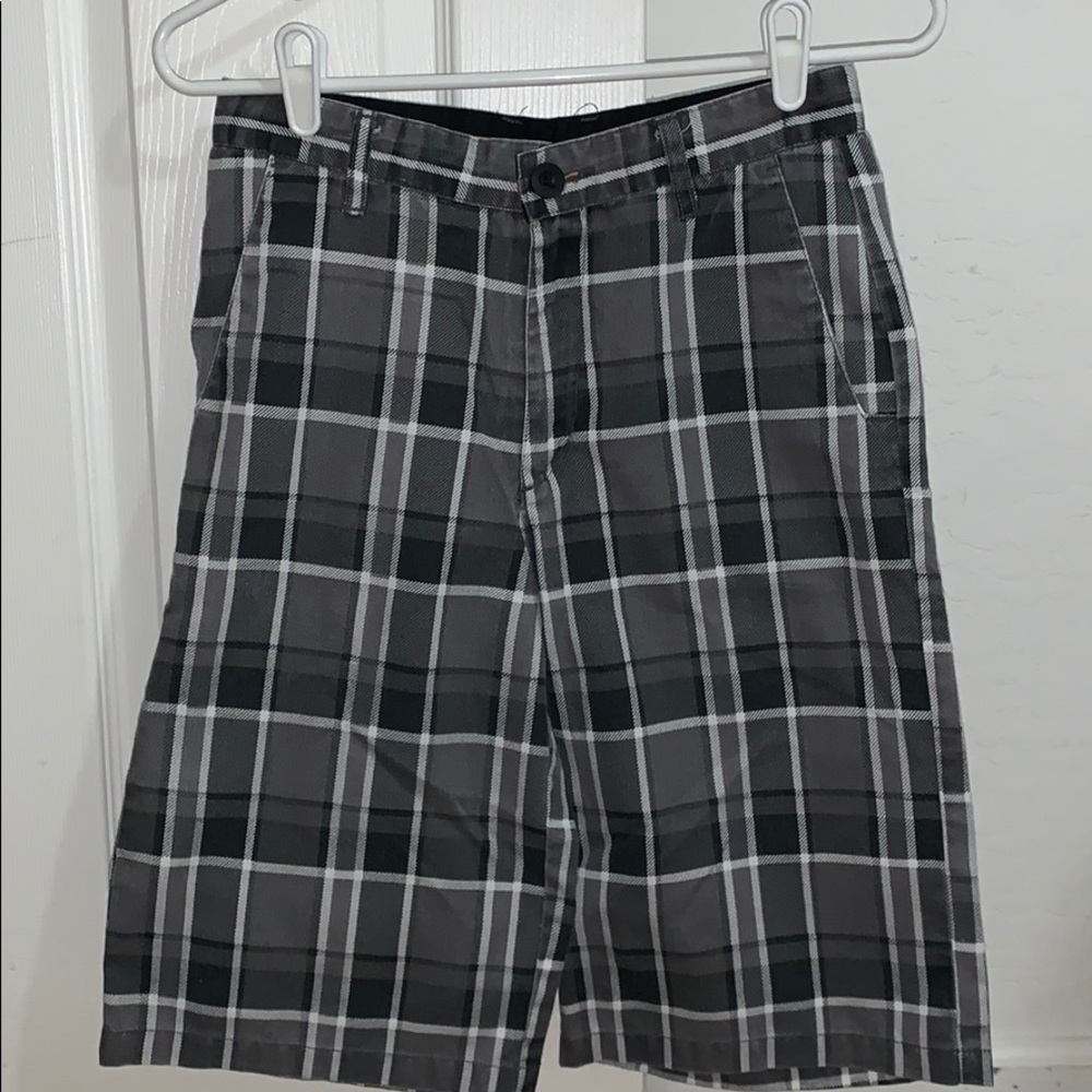 American Hawk Gray/White Size 16 Plaid Shorts